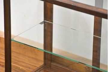 アンティーク家具　アンティーク 小さな卓上ガラスケース(1) (ショーケース、飾り棚)