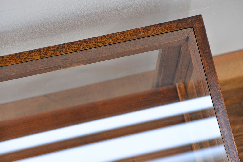 アンティーク家具　アンティーク 小さな卓上ガラスケース(2) (ショーケース、飾り棚)