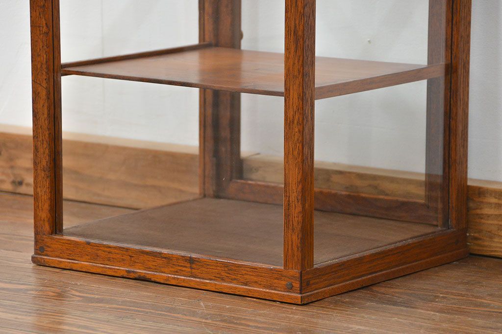 アンティーク家具　アンティーク 小さな卓上ガラスケース(2) (ショーケース、飾り棚)