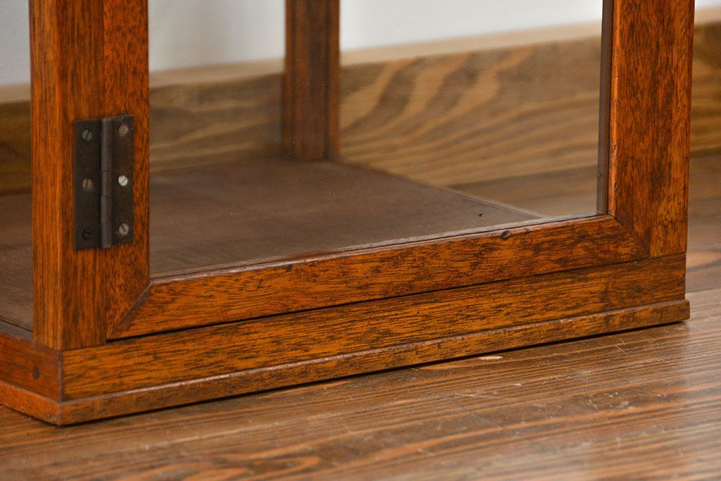 アンティーク家具　アンティーク 小さな卓上ガラスケース(2) (ショーケース、飾り棚)