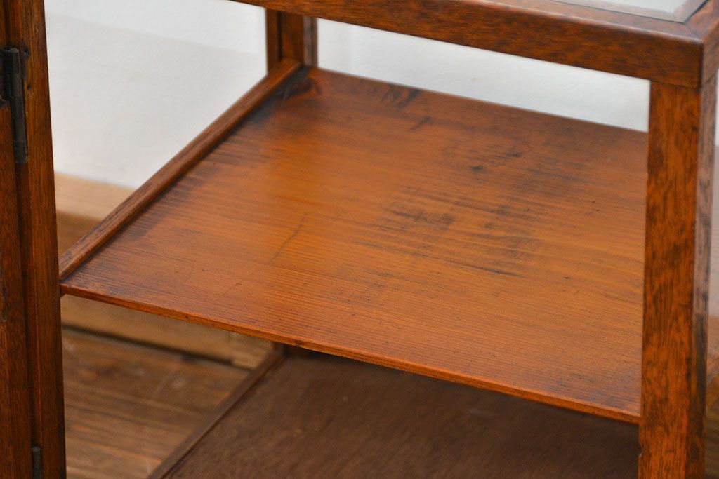 アンティーク家具　アンティーク 小さな卓上ガラスケース(2) (ショーケース、飾り棚)