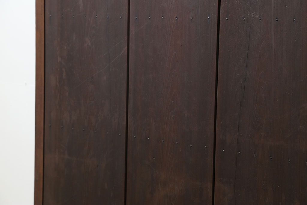 アンティーク 古い木のシンプルな扉　1枚　(ドア)