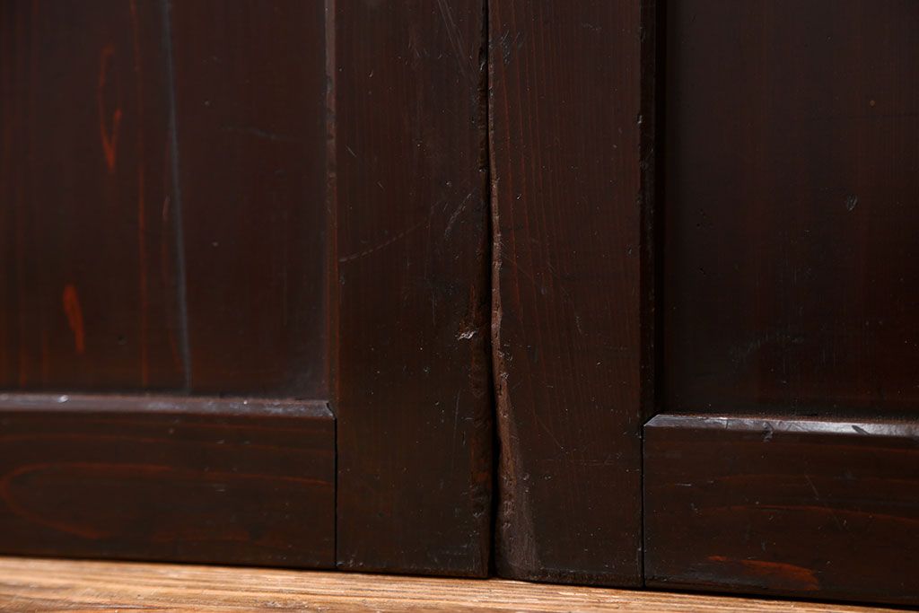 古民具・骨董 囲炉裏でいぶされた　つやのある帯戸　4枚セット　(引き戸、古民家)