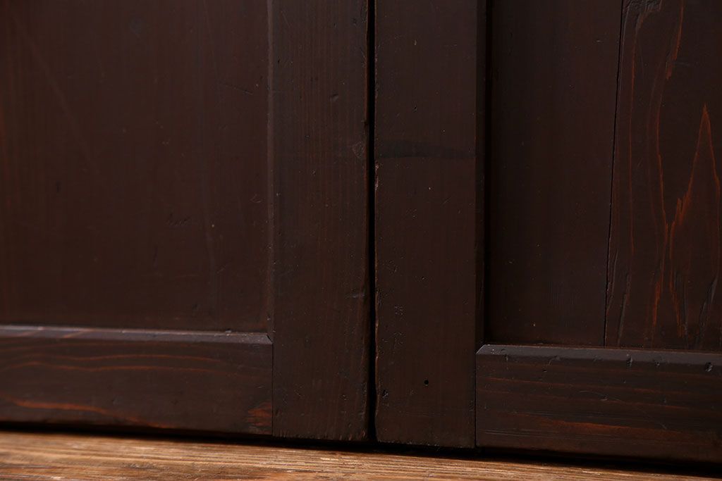 古民具・骨董 囲炉裏でいぶされた　つやのある帯戸　4枚セット　(引き戸、古民家)