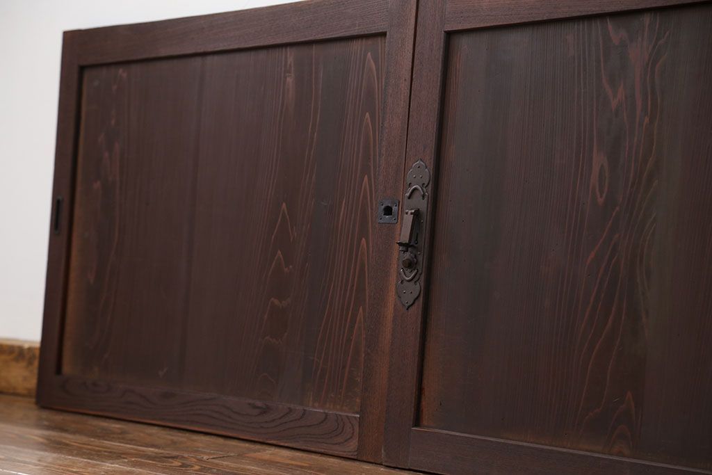 古民具・骨董 シンプルな欅枠の板戸2枚セット(2)　(引き戸、窓)