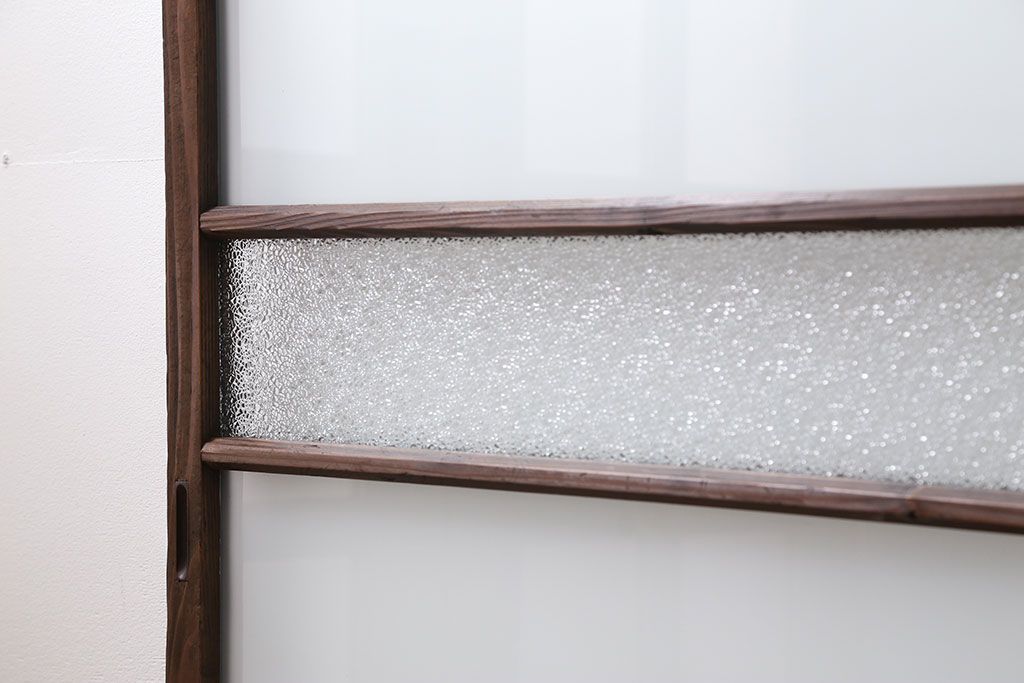 昭和レトロ ダイヤガラスとすりガラスのシンプルなガラス戸