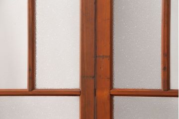アンティーク 高さが低めの美しいガラス戸　4枚セット