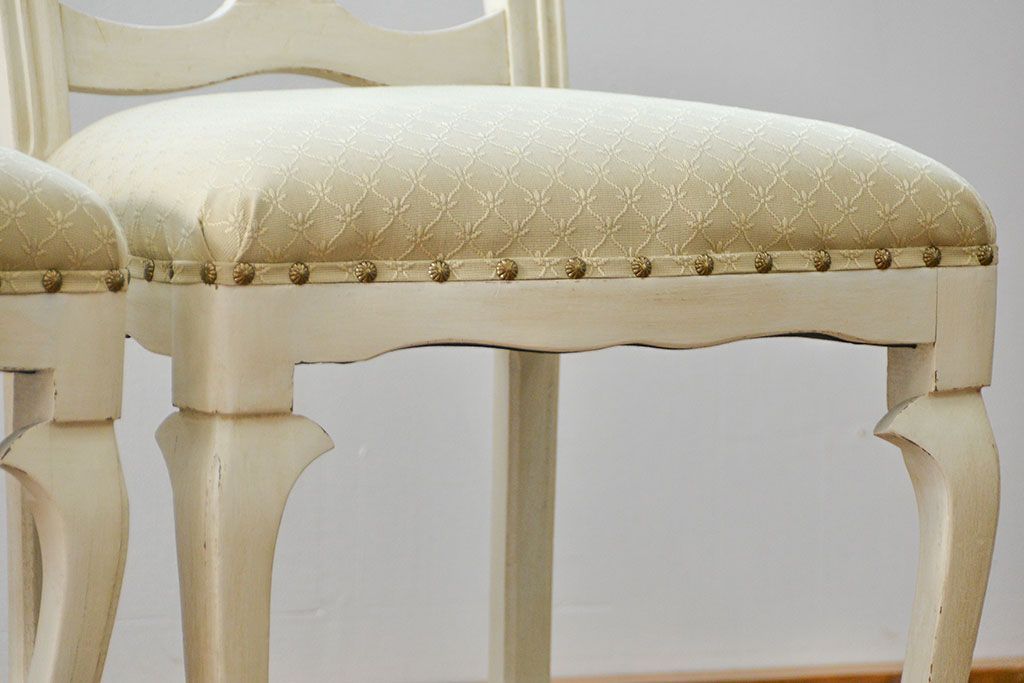 ヴィンテージ家具　海外ビンテージ　アンティークペイントチェア2脚セット(1)　(椅子、イス)