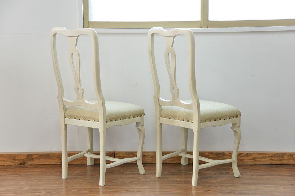 ヴィンテージ家具　海外ビンテージ　アンティークペイントチェア2脚セット(1)　(椅子、イス)