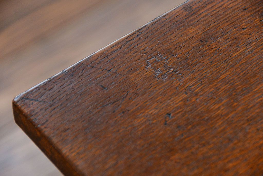 アンティーク家具　アンティーク  天板ナラ材の横長テーブル(6)(サイドテーブル、机、在宅ワーク、在宅用デスク)