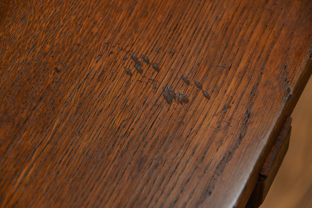 アンティーク家具　アンティーク  天板ナラ材の横長テーブル(6)(サイドテーブル、机、在宅ワーク、在宅用デスク)