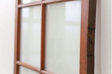 昭和レトロ すりガラス入りのシンプルな扉(ドア)