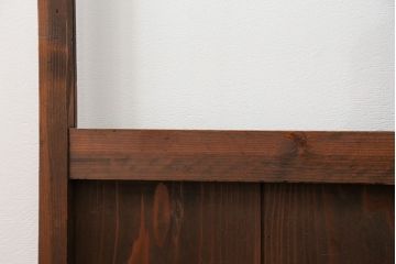 アンティーク 簡素な作りのシンプルな扉　(ドア)