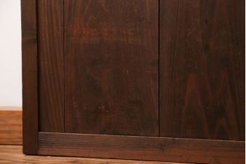 アンティーク 簡素な作りのシンプルな扉　(ドア)