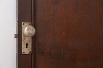 アンティーク 大正ロマン　ダイヤガラス入りのレトロなドア(扉)