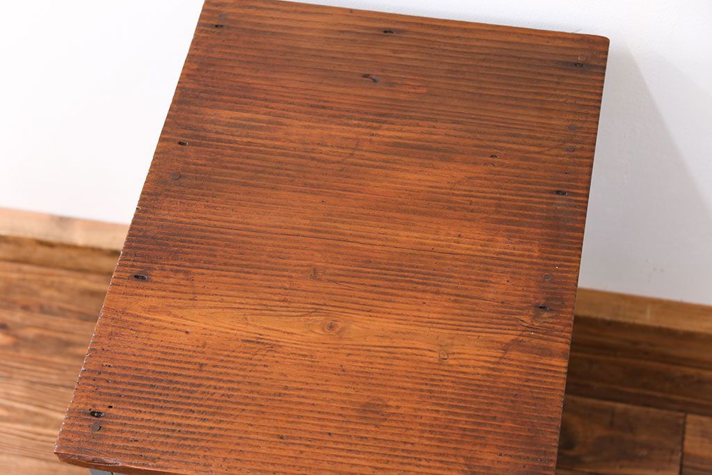 アンティーク家具　アンティークペイント モールガラス・サイドキャビネット(サイドテーブル、収納棚)