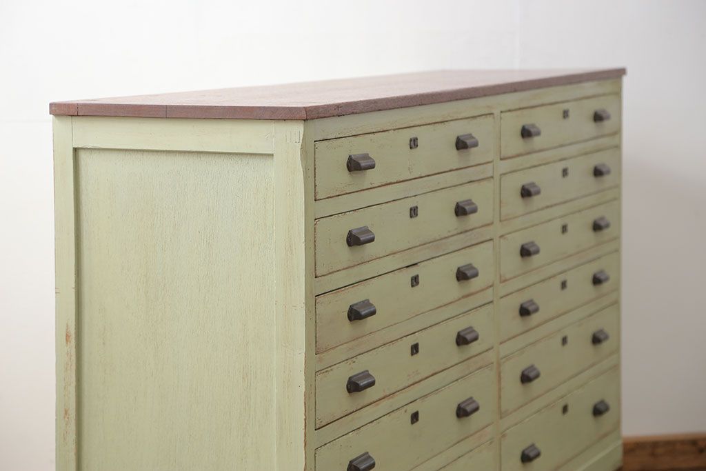 レトロ家具　昭和レトロ アンティークペイント 脚付きの12杯引き出し(チェスト、ドロワー)