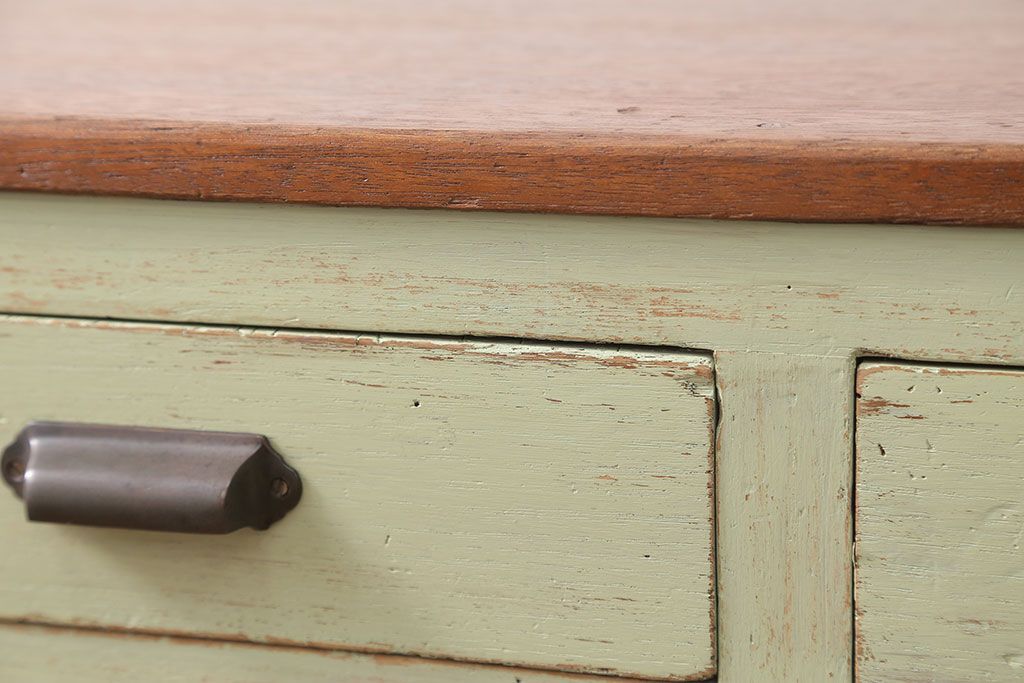 レトロ家具　昭和レトロ アンティークペイント 脚付きの12杯引き出し(チェスト、ドロワー)