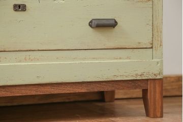 レトロ家具　昭和レトロ アンティークペイント 脚付きの12杯引き出し(チェスト、ドロワー)