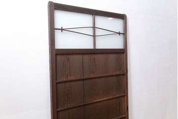 古民具・骨董 味のある横桟付きの引き戸　(ガラス戸、板戸、舞良戸)