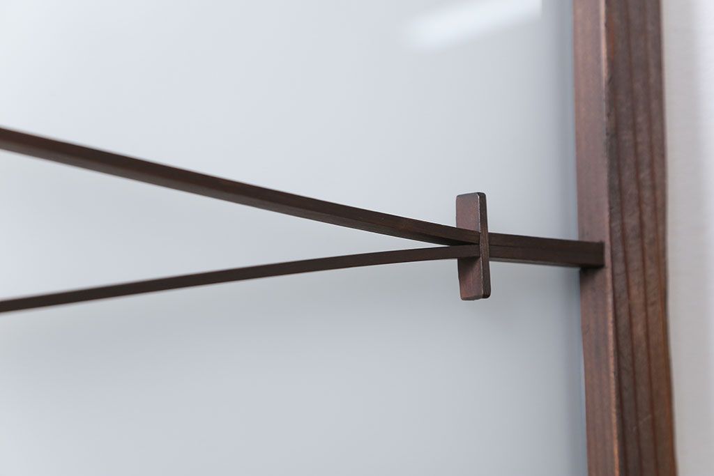 古民具・骨董 味のある横桟付きの引き戸　(ガラス戸、板戸、舞良戸)