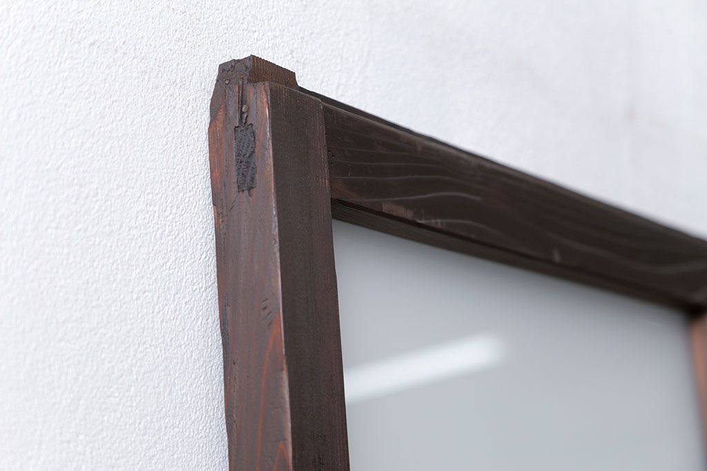 古民具・骨董 味のある横桟付きの引き戸　(ガラス戸、板戸、舞良戸)