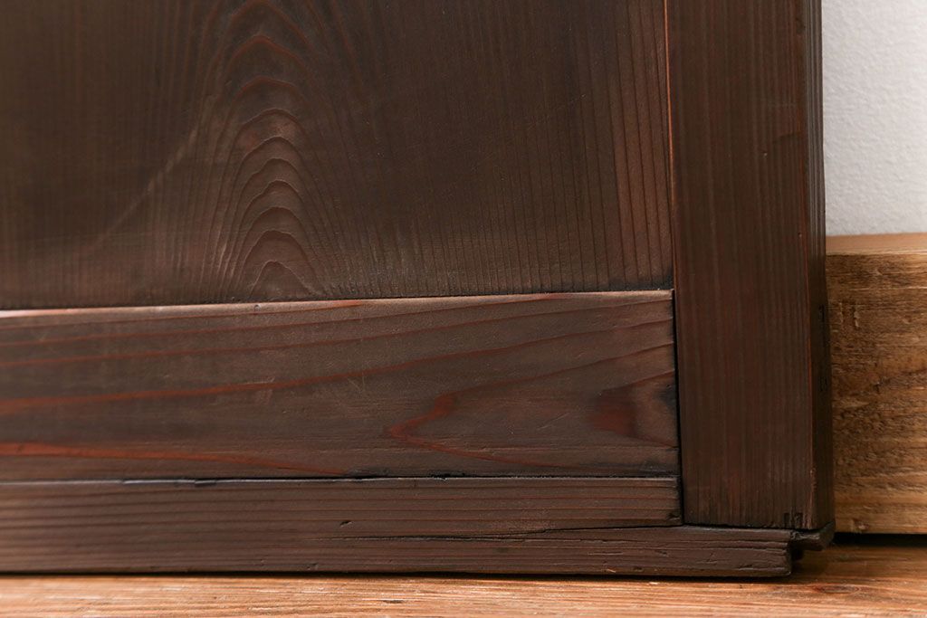 古民具・骨董 味のある横桟付きの引き戸　(ガラス戸、板戸、舞良戸)