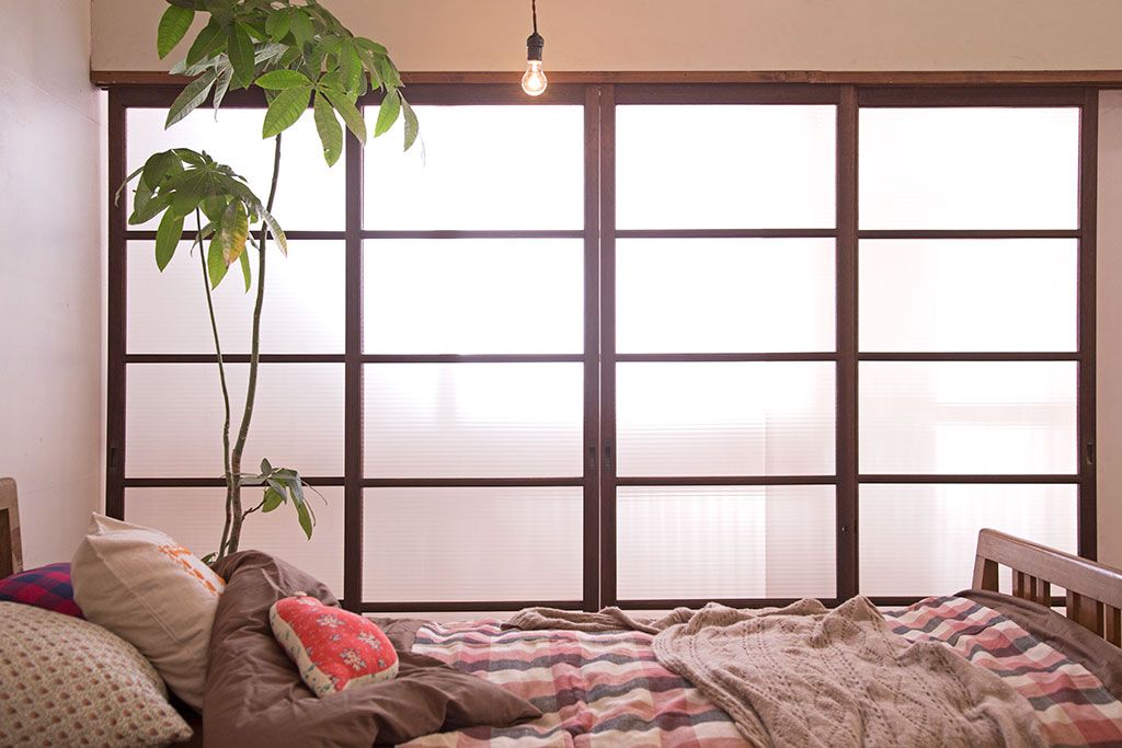 昭和レトロ モールガラス入りのシンプルなガラス戸　4枚セット　(引き戸)