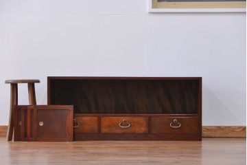 アンティーク家具　古民具・骨董 前面欅材 杢目の素晴らしい時代箪笥ローボード(収納棚)