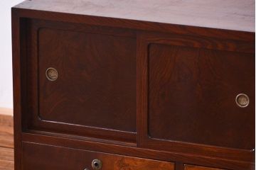 アンティーク家具　古民具・骨董 前面欅材 杢目の素晴らしい時代箪笥ローボード(収納棚)