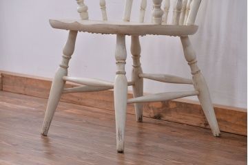 中古　飛騨産業キツツキマーク　アンティークペイント　スティックバックチェア(椅子、イス)