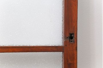アンティーク ジャンク品　古い木のダイヤガラス引き戸1枚　(2)(ガラス戸)