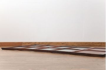 アンティーク ジャンク品　古い木のダイヤガラス引き戸1枚　(2)(ガラス戸)