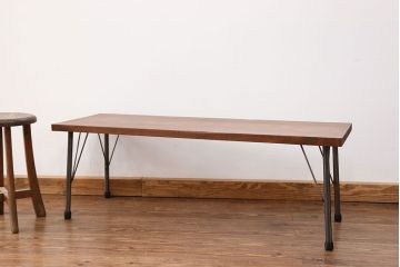 アンティーク家具　アンティーク 天板一枚板　使い込まれた古材天板の鉄脚センターテーブル(8)