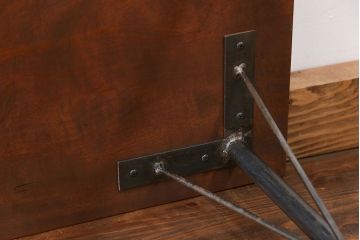 アンティーク家具　アンティーク 天板一枚板　使い込まれた古材天板の鉄脚センターテーブル(8)