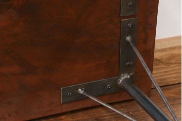 アンティーク家具　アンティーク 天板一枚板　使い込まれた古材天板の鉄脚センターテーブル(9)(ベンチ、長椅子、長イス)