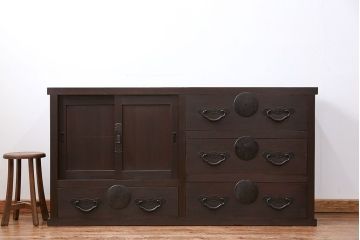 アンティーク家具　古民具・骨董 シックな収納箪笥サイドボード(水屋箪笥、帳場箪笥)