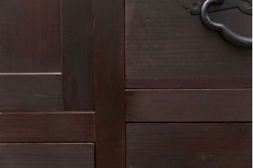 アンティーク家具　古民具・骨董 シックな収納箪笥サイドボード(水屋箪笥、帳場箪笥)