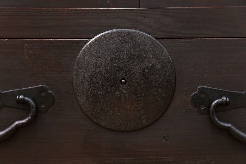 アンティーク家具　古民具・骨董 シックな収納箪笥サイドボード(水屋箪笥、帳場箪笥)