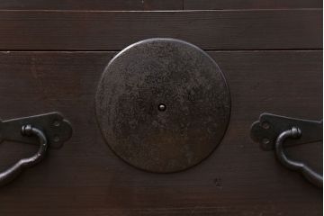 アンティーク家具　古民具・骨董 シックな収納箪笥サイドボード(水屋箪笥、帳場箪笥)