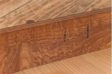 アンティーク家具　古民具・骨董 前面欅(ケヤキ)材玉杢 杢目のすばらしい仙台小箪笥(時代箪笥、帳場箪笥)