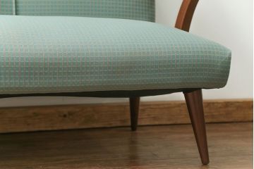 レトロ家具　昭和レトロ 1960年代 かわいいデザインのアンティークソファ