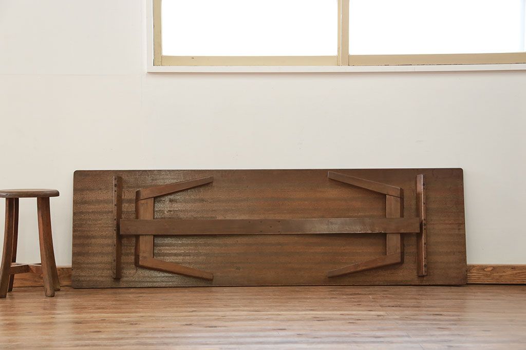 レトロ家具　昭和レトロ 折り畳み式!古い木の横長テーブル(2)