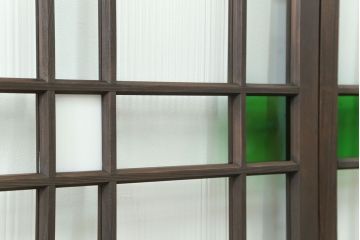 大正ロマン 古い洋館で使われていた色ガラス引き戸　4枚セット(2)(ガラス戸、和風建具)
