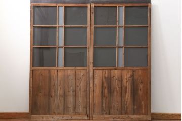アンティーク 古い木味のガラス戸2枚セット(引き戸)