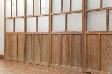 古民具・骨董 古い木味のガラス戸4枚セット(引き戸、建具)