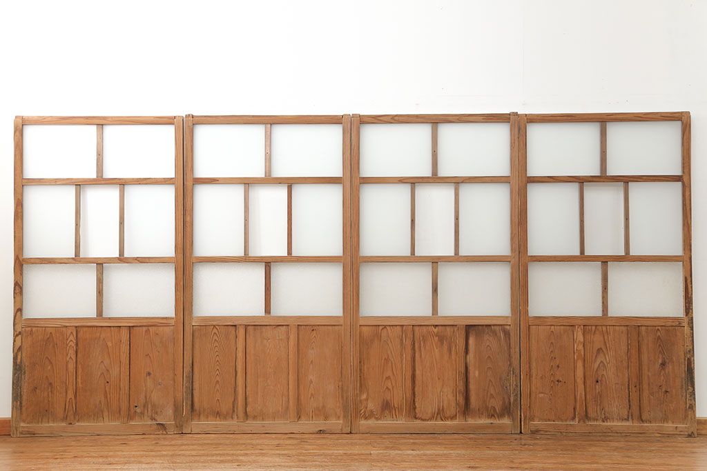 古民具・骨董 古い木味のガラス戸4枚セット(引き戸、建具)