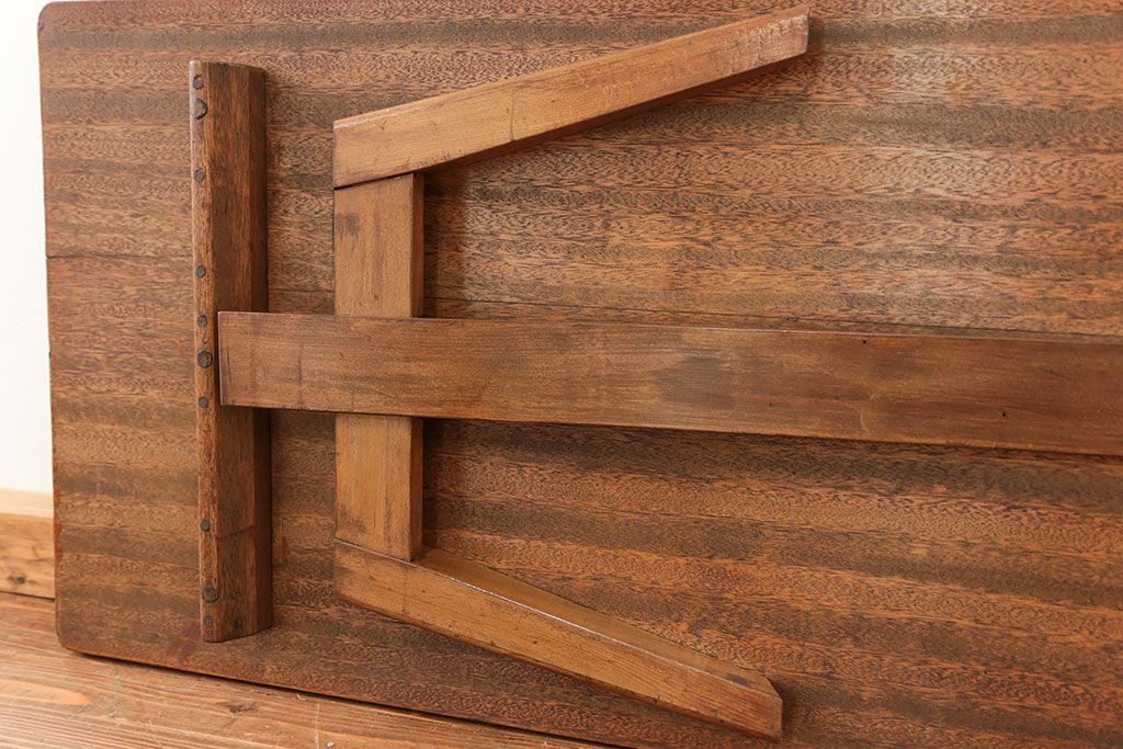 レトロ家具　昭和レトロ 折り畳み式!古い木の横長テーブル(3)