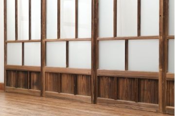 アンティーク 古い木味のガラス戸 4枚セット(1)(引き戸)