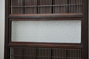 アンティーク 腰板欅材の上質な裏障子付き格子戸　2枚セット　(和風建具、引き戸)